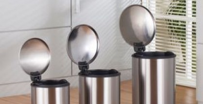 Stainless steel trash can main features